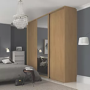 Spacepro Shaker 4-Door Sliding Wardrobe Door Kit Oak Frame Oak / Mirror Panel 2898 x 2260mm 5 Spacepro Shaker 4-Door Sliding Wardrobe Door Kit Oak Frame Oak / Mirror Panel 2898 x 2260mm - Image 3